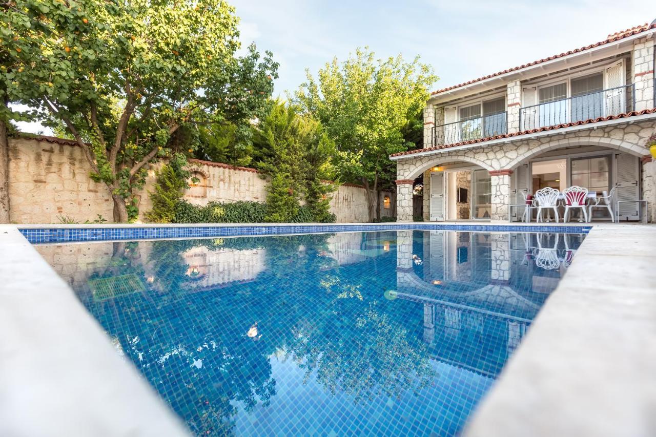 Alaroof Hotel Alacati Exterior photo