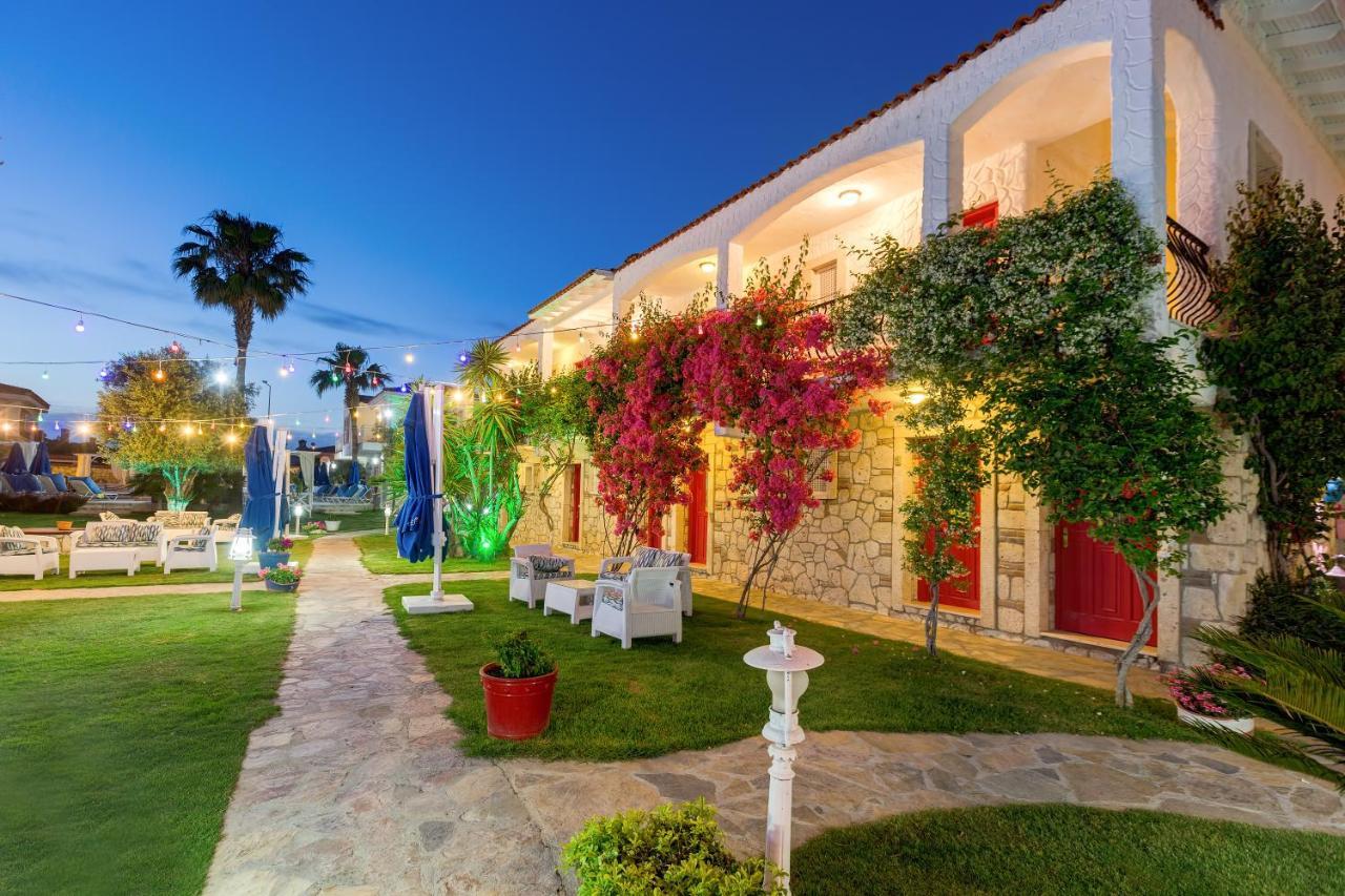 Alaroof Hotel Alacati Exterior photo