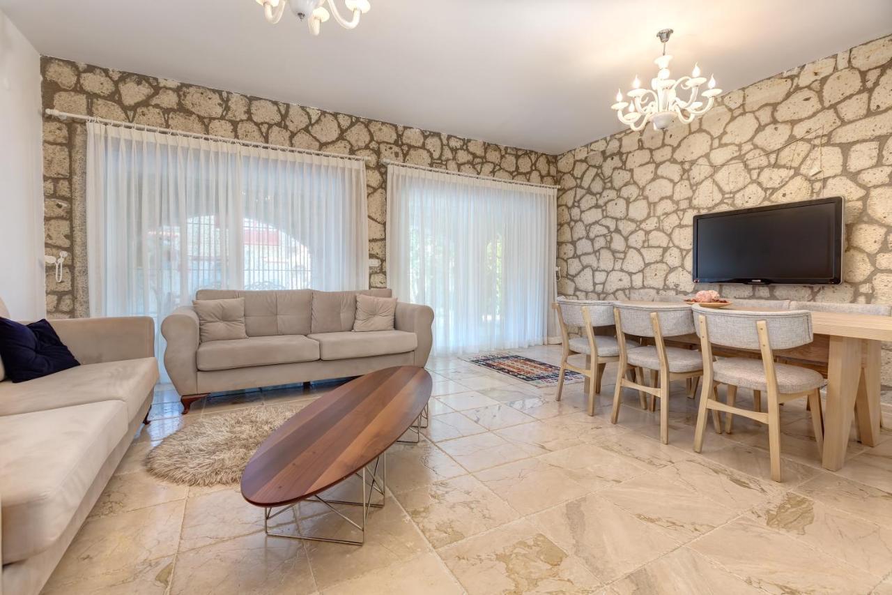 Alaroof Hotel Alacati Exterior photo